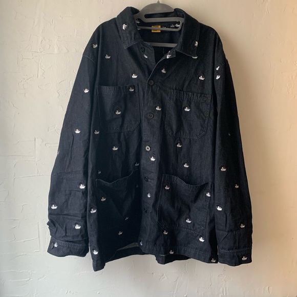 Frank and Oak Mickey Mouse denim shirt jacket - Picture 2 of 6